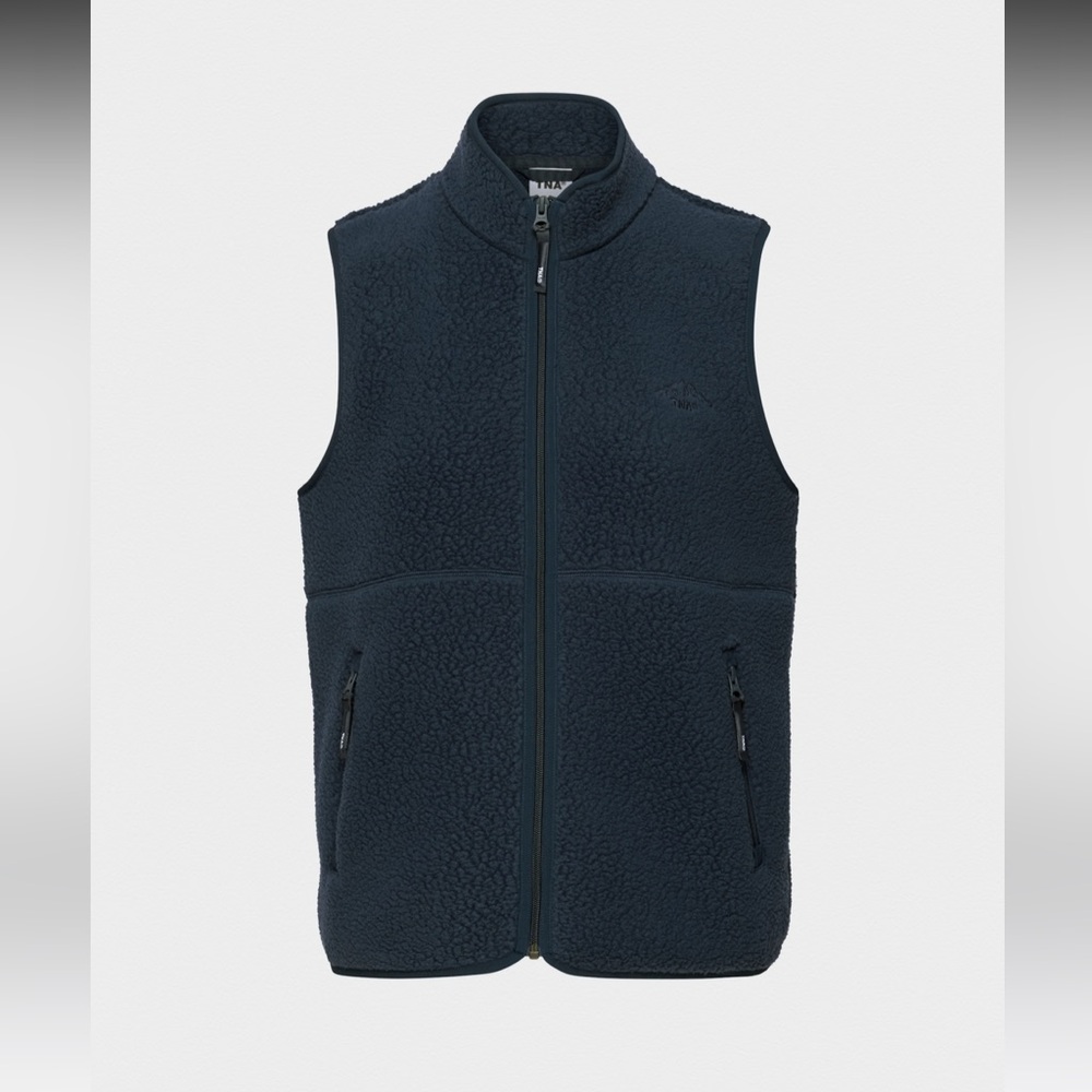Aritzia Tna Polar tec Thermal Pro Mockneck Vest